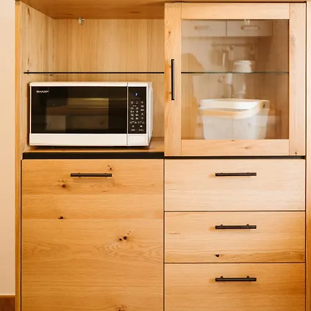 Semesterbostad Magec De Arico